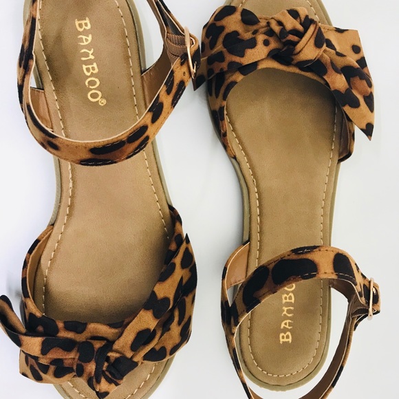 Cheetah print sandals FINAL PRICE 8.5 only - Picture 5 of 5